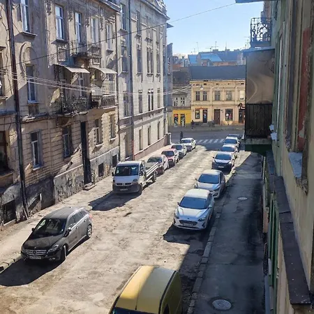 On Sheptytskyh 27 Apartment Lemberg
